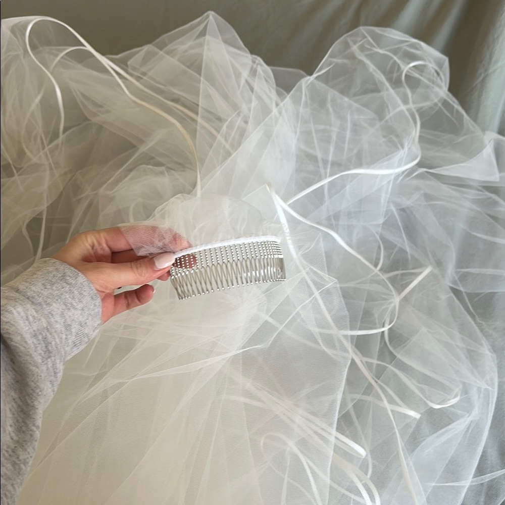 Toni Federici Je T’aime Cathedral Veil | Light Ivory - Picture 6 of 11